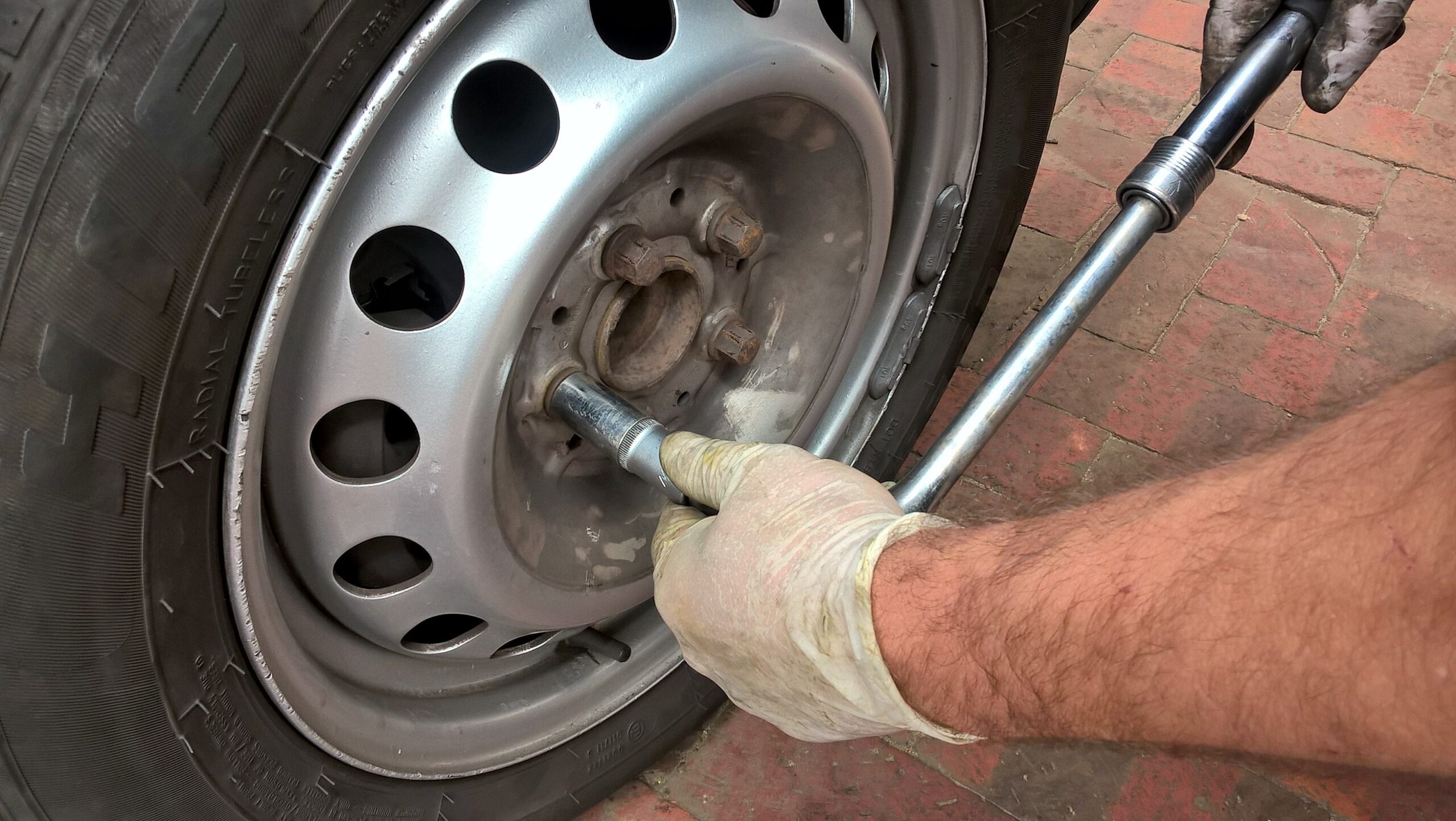 Flat Tire Change Assistance